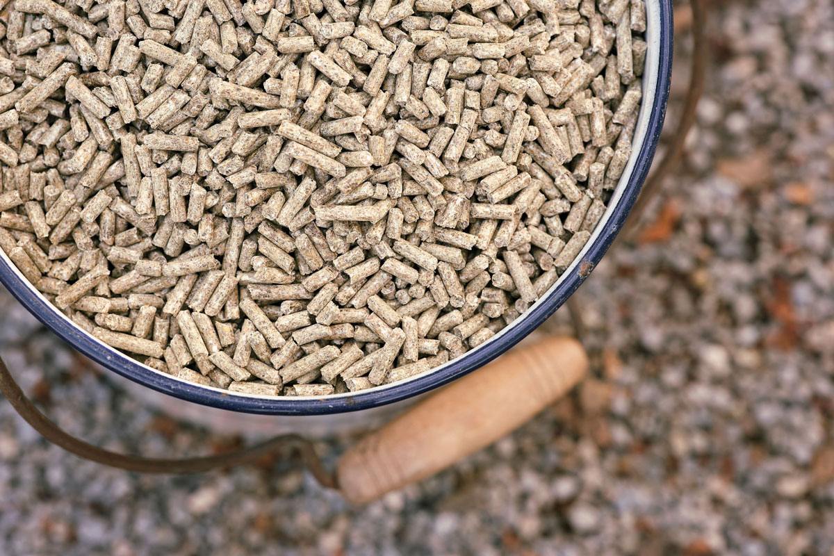 Regionale Strohpellets aus Schweizer Landwirtschaft